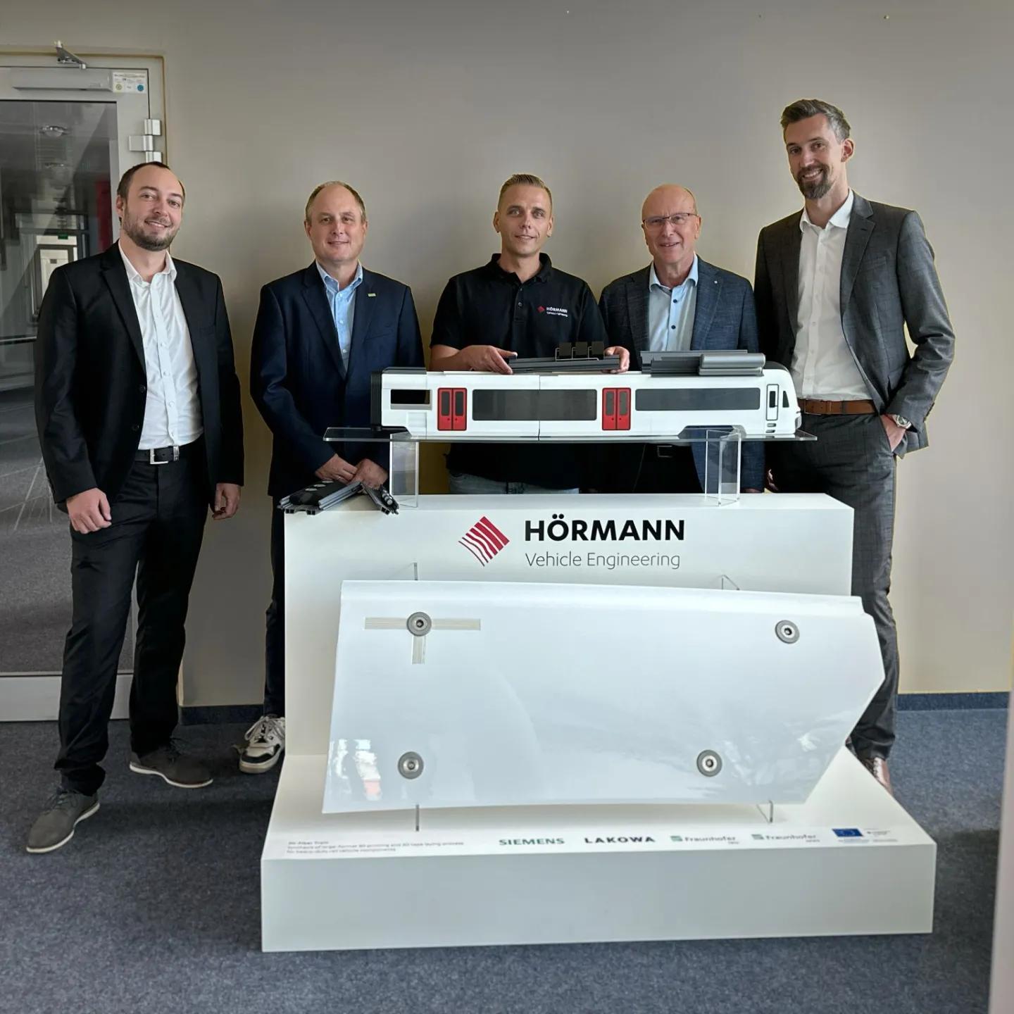HÖRMANN Vehicle Engineering auf der TRAKO 2025 – Messestand mit 3D-Druck- und Leichtbau-Innovationen sowie Forschungsprojekten im Schienenverkehr